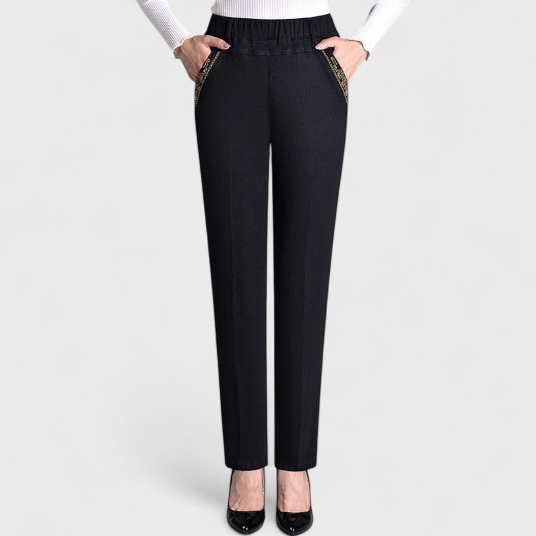 Colombe – Jean femme à poches latérales et taille élastique